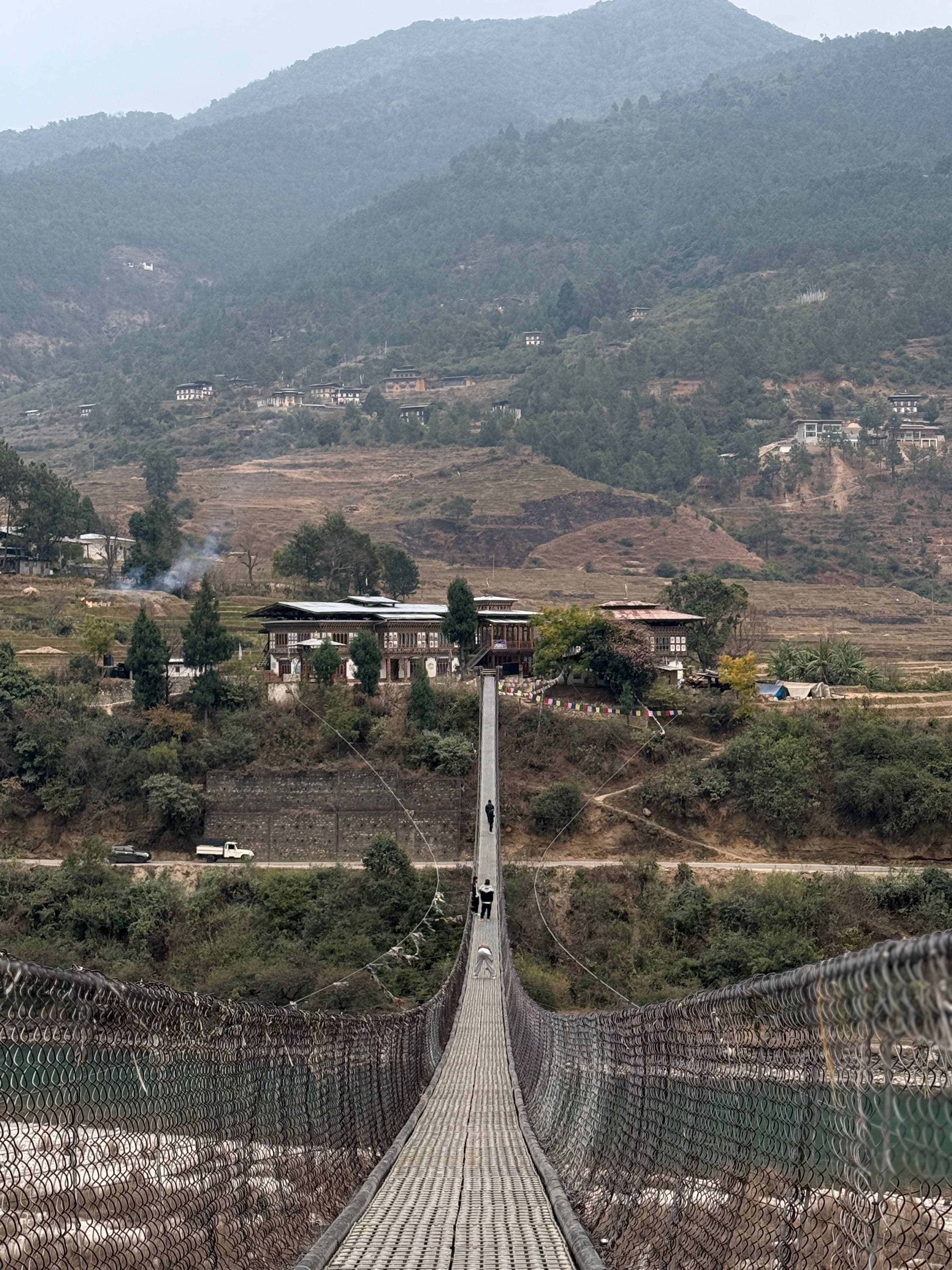 A mountain pass on the Druk Path trek